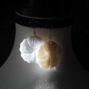 Shell Earrings